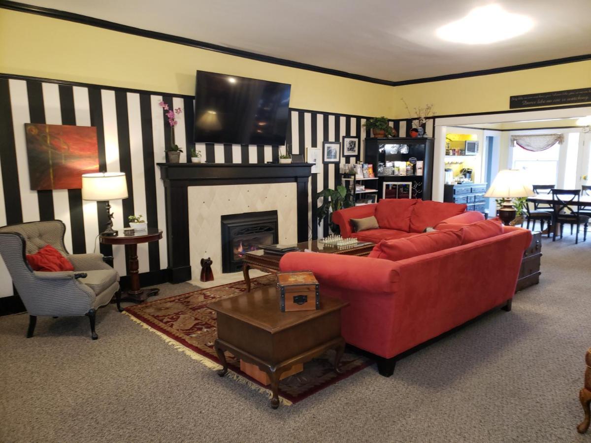 Bayberry Inn B&B And Oregon Wellness Retreat Ashland Eksteriør bilde