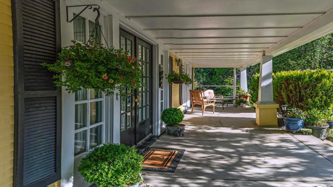 Bayberry Inn B&B And Oregon Wellness Retreat Ashland Eksteriør bilde